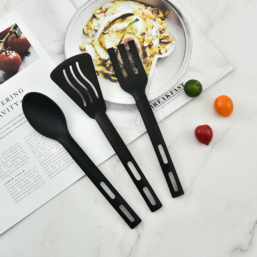 Ustensiles de cuisine en Nylon - Camping Cooking Gear Set avis et prix